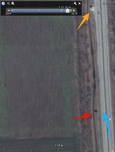Направления взгляда оператора отмечено голубой стрелкой. Ссылка на Google Maps